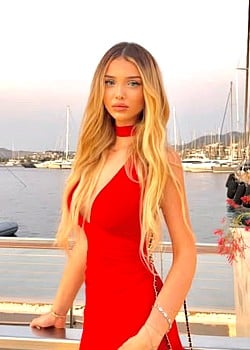 Alina Muradov